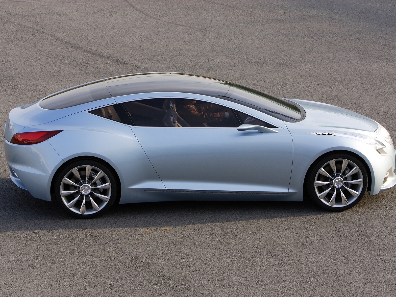 Buick Riviera Concept unveiled in Shanghai